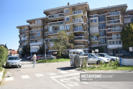Muke s odlaganjem otpada u naselju Petra Preradovića: Dva kontejnera ...