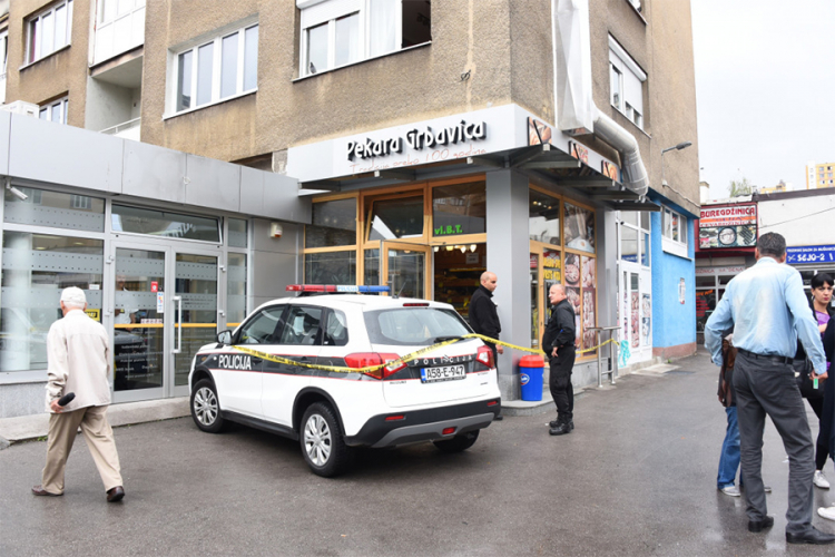 Hitna pomoć kasnila s intervencijom, stariji muškarac nasmrt iskrvario