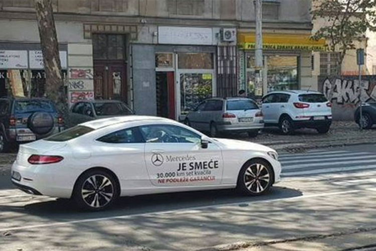 Luksuznog četvorotočkaša "ukrasio" natpisom "Mercedes je smeće"