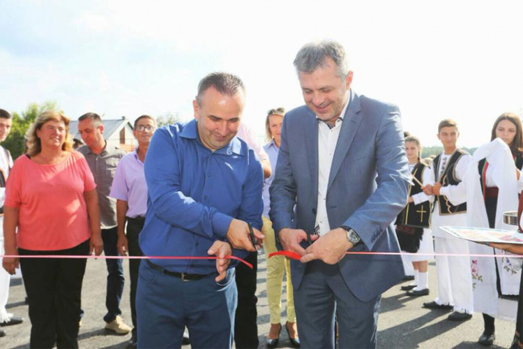 Otvoren društveni dom u Verićima