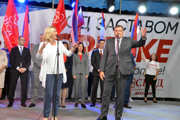 Dodik: Ideja SNSD-a saobraćajna i politička integracija sa Srbijom