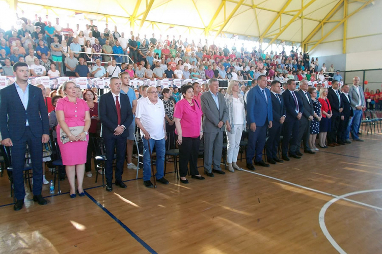 Dodik: Zadatak SNSD-a odbrana i stabilnost Srpske