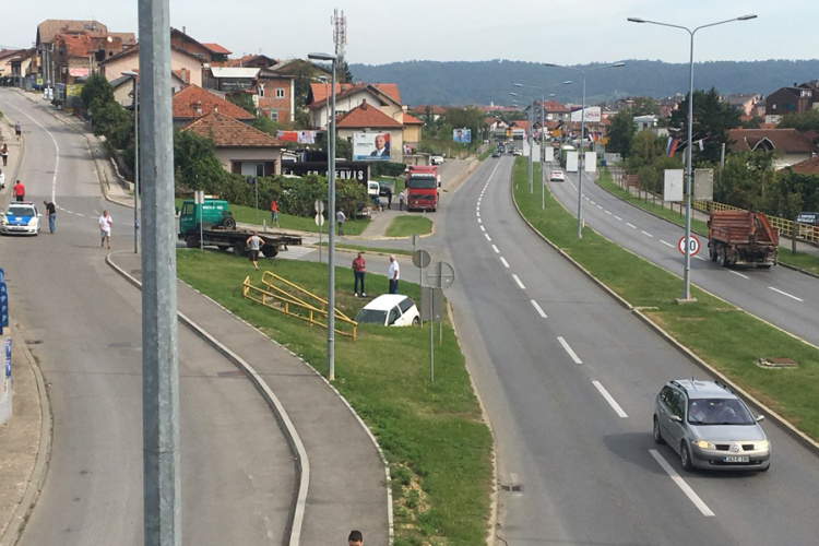 Nezgoda u Banjaluci, puntom sletio u kanal
