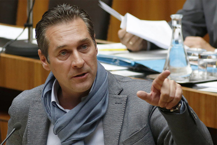 I Štrahe dovodi strane političare na svoje vjenčanje
