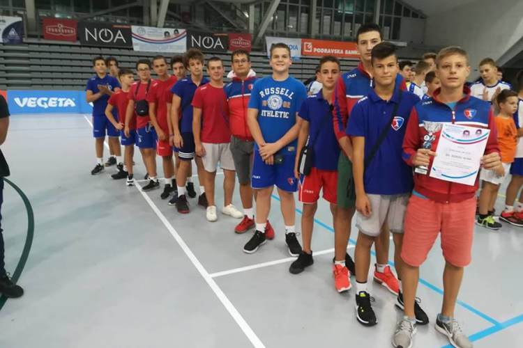 Mladi rukometaši Borca treći u Koprivnici