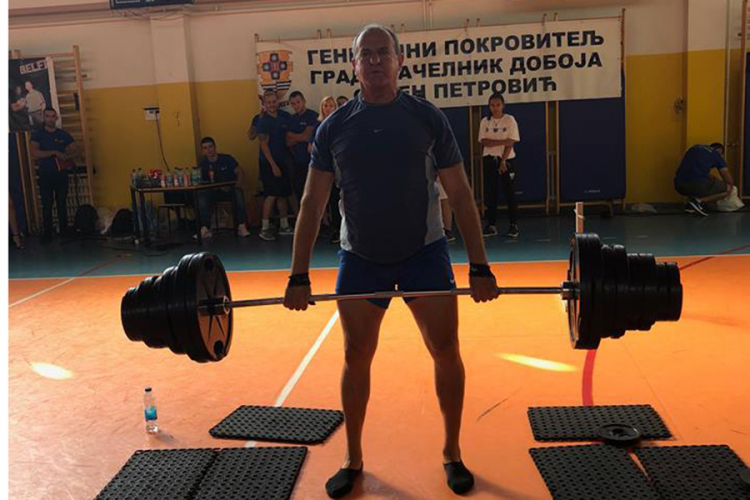 Šestić pobjeđuje i u 67. godini, dobar turnir u Doboju