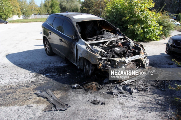 Omerbegović Arapović o paljenju automobila: Neće me zaplašiti niti pokolebati