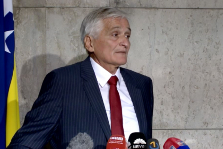 Špirić: Kunem se pred Bogom i narodom da nisam umiješan u korupciju