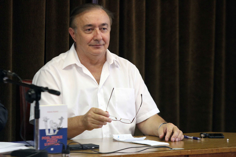 Slavo Kukić promovisao knjigu "Posljednji poziv u pomoć" u Sarajevu
