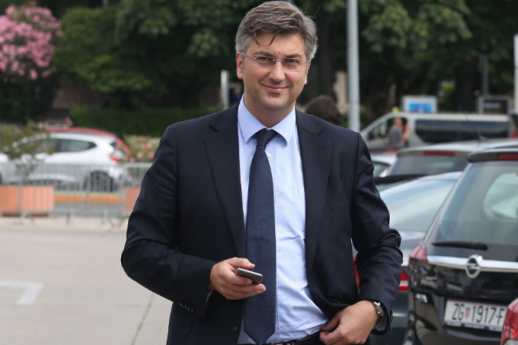 Plenković: Hrvatska sposobna sama da nadzire granicu