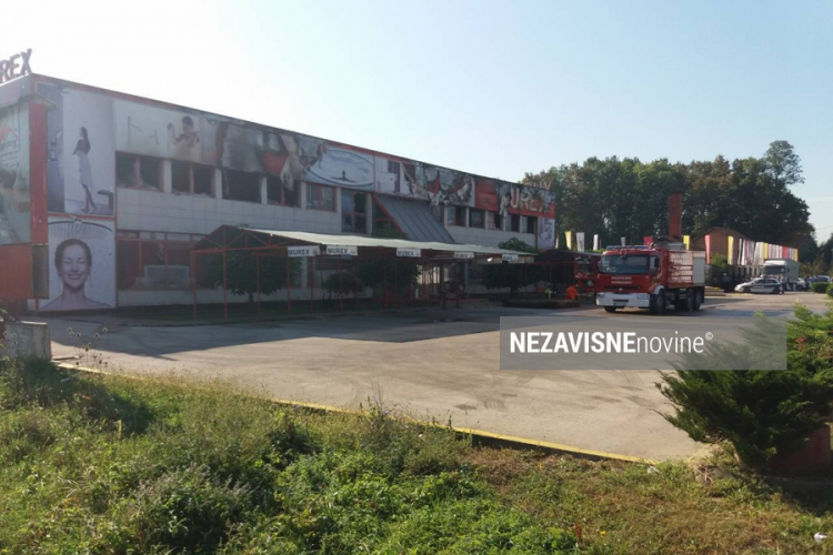 Još se traga za čuvarom nestalim u požaru u Srebreniku