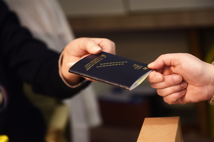 Bez traga nestalo 10.387 ličnih dokumenata