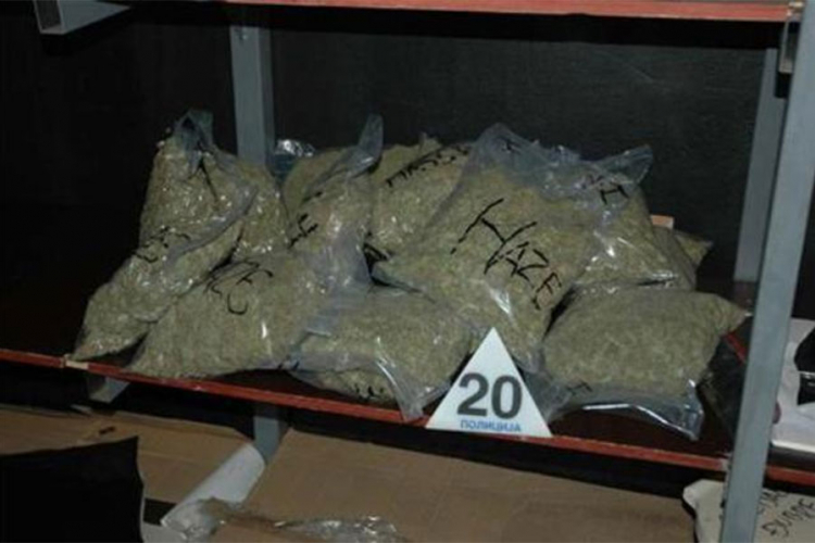 Zaplijenjena 172 kilograma droge skank