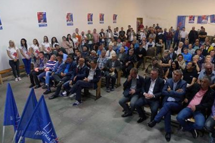 Borenović: Iskoristiti potencijal sela