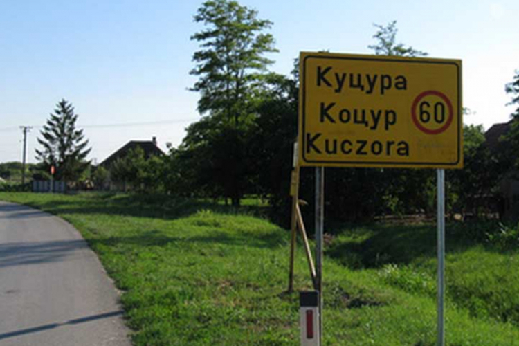Selo u kojem složno živi 15 nacija, mole se u četiri crkve