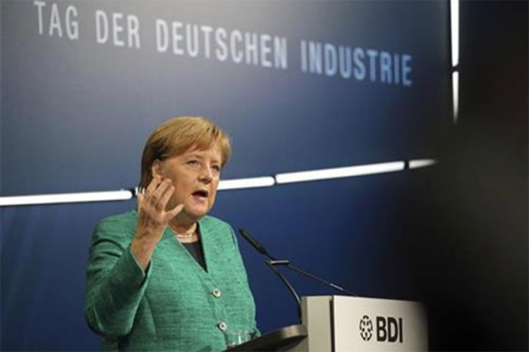 Merkel: I dalje nejasno šta hoće Britanija