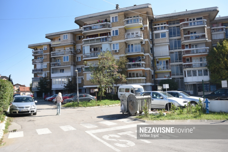 Muke s odlaganjem otpada u naselju Petra Preradovića: Dva kontejnera na 1.000 građana