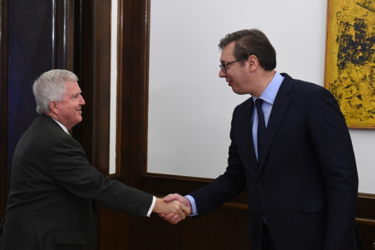 Vučić: Kompromis za Kosmet mora da uvaži vitalne srpske interese