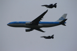 Tuča u avionu za Amsterdam, Holandija poslala borbene avione