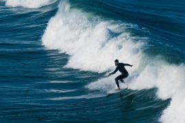 I drugi surfer živ, pronađen u moru Italije
