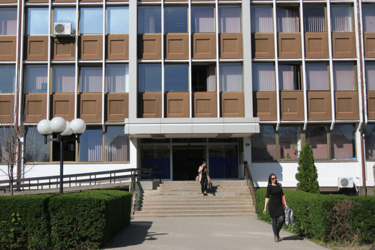 Bez objašnjenja izaberite novog porodičnog doktora, pedijatra i ginekologa