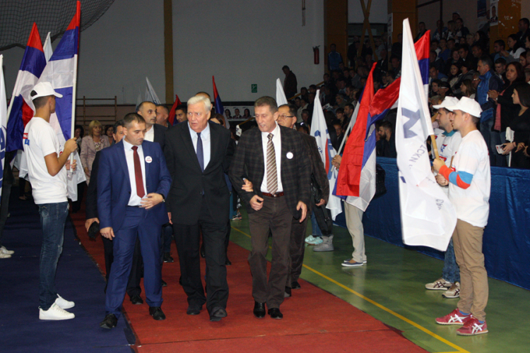 Pavić: Nikad nećemo glasati za rasprodaju dobara
