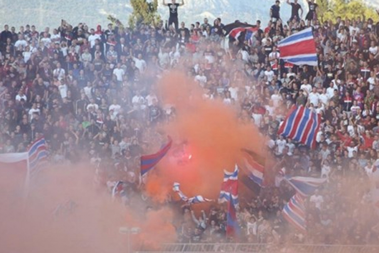 Hajduk četiri utakmice bez navijača
