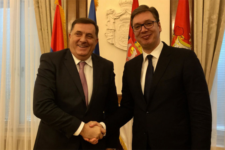 Vučić pisao Dodiku: Jasno je, Srbi su uvek dežurni krivci