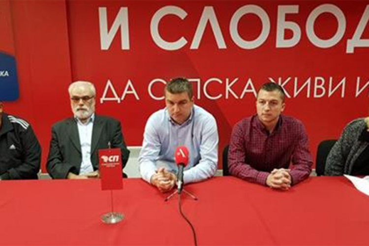 Šešeljevi radikali iz Doboja pristupili socijalistima