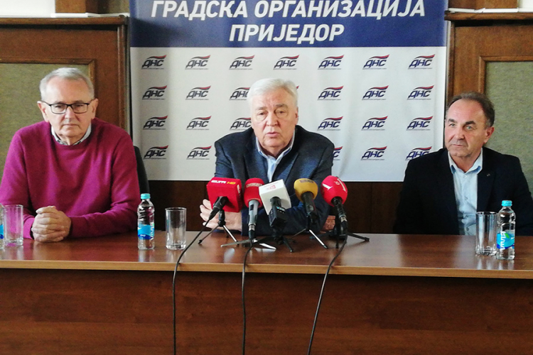 Pavić: Ne želimo ni da slavimo ni da se veselimo dok neko tuguje