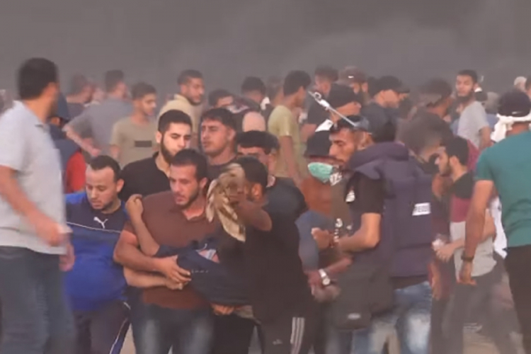 Izraelci ubili troje Palestinaca, stotine povrijeđenih