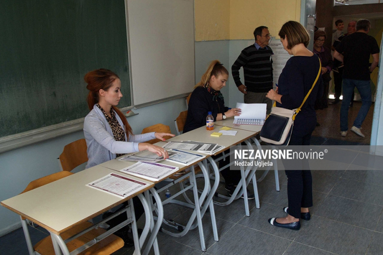 Manja izlaznost do 11 časova nego 2014. i 2010.