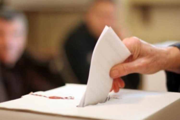 U Ribniku glasalo 64 odsto glasača, a u Šipovu 60,34 odsto