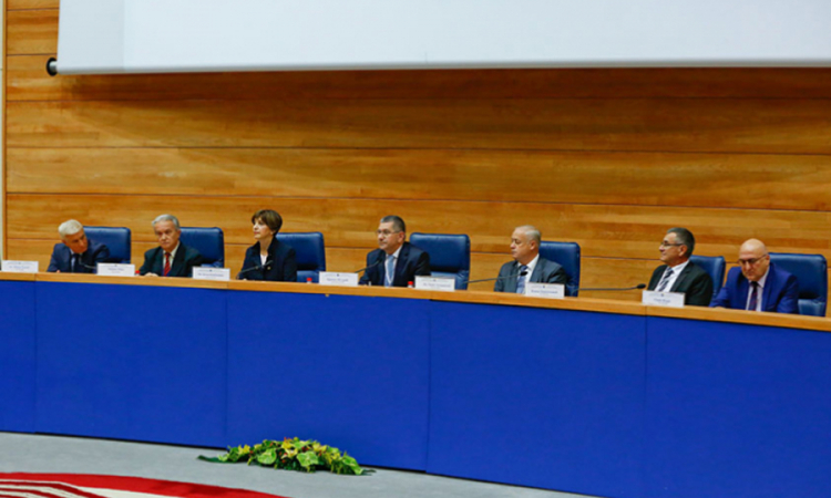 Prvi rezultati CIK-a: Dodik, Džaferović i Komšić novi članovi Predsjedništva BiH