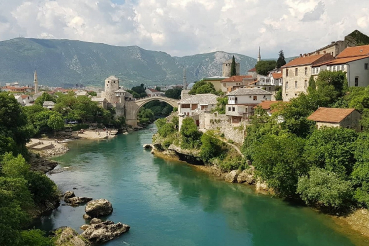 Gostovanje pjesnika nominovanih za Šantićevu nagradu