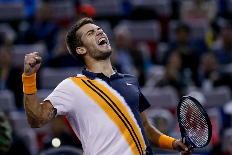 Ćorić "razbio" Federera u polufinalu Šangaja, sa Đokovićem za titulu