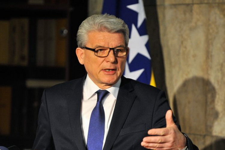 Džaferović: Člana Predsjedništva biraju građani, a ne narodi