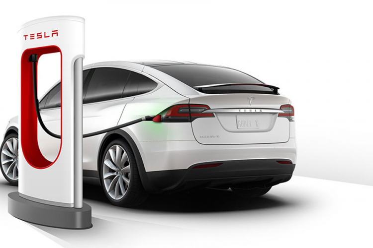 Rekordan kvartalni profit kompanije Tesla
