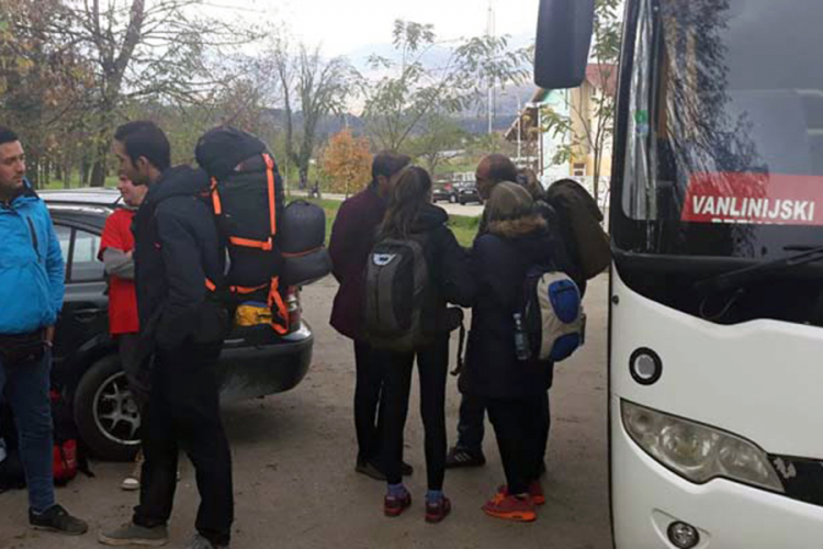 "Bira" otvorila vrata migrantima u Bihaću, ali ih komšije ne žele