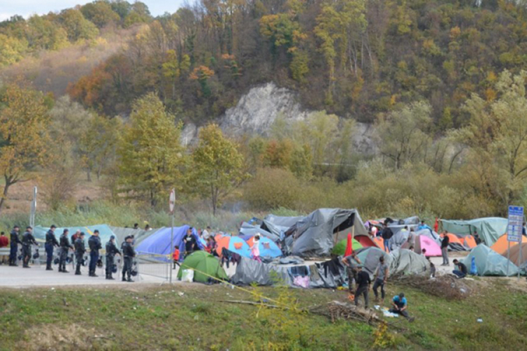 AFP: BiH pokušava da izbjegne humanitarnu krizu