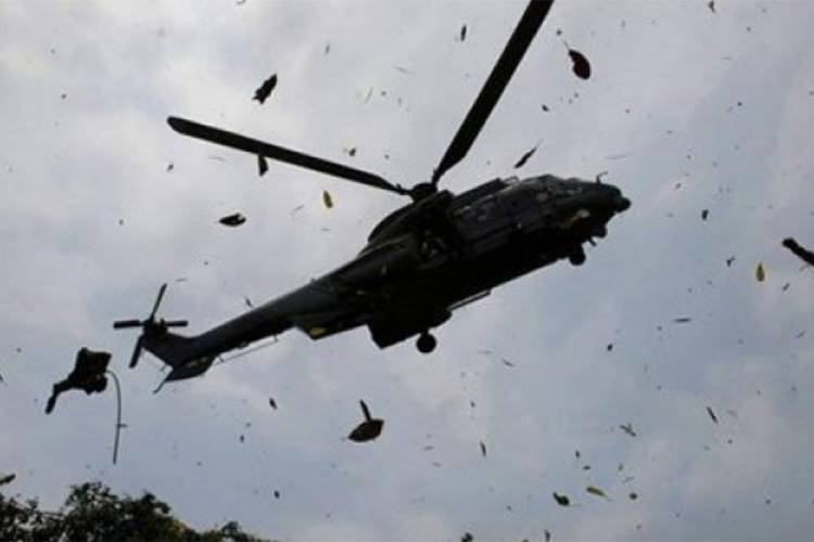 Srušio se vojni helikopter, stradalo 25 putnika