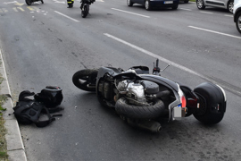 Motociklista se zabio u kiosk i poginuo
