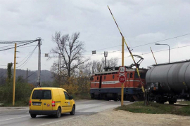 Radnik Željeznica RS opet nije bio na poslu, rampa ostala podignuta