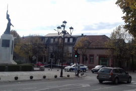 Dvije osobe ranjene u pucnjavi, potraga za napadačem