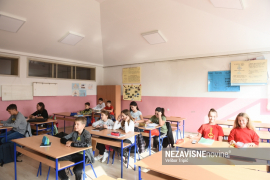 Učenici OŠ "Vuk Stefanović Karadžić" u Boriku dobili toplije ...