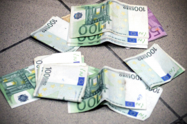 Na Batrovcima zaplijenjeno 28.000 falsifikovanih evra