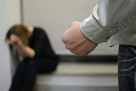 Napao nevjenčanu suprugu, policija pronašla drogu