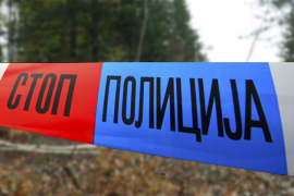 Lovci pronašli leš u fazi raspadanja obješen o granu