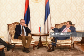 Počeo sastanak delegacija SNSD-a i NDP-a
