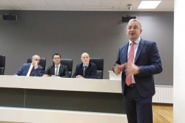 Borenović: Velika odgovornost na novoj generaciji političara